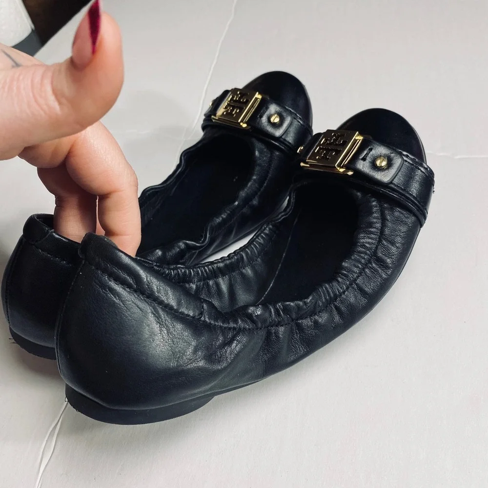 Tory Burch Ambrose‎ Gold Logo Reva Cap Toe Ballet Flats Black Leather Size 5.5